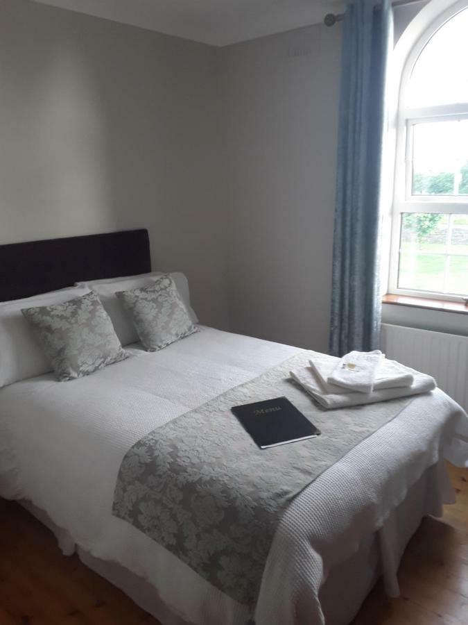 Doonard Manor B&B Craughwell Dış mekan fotoğraf